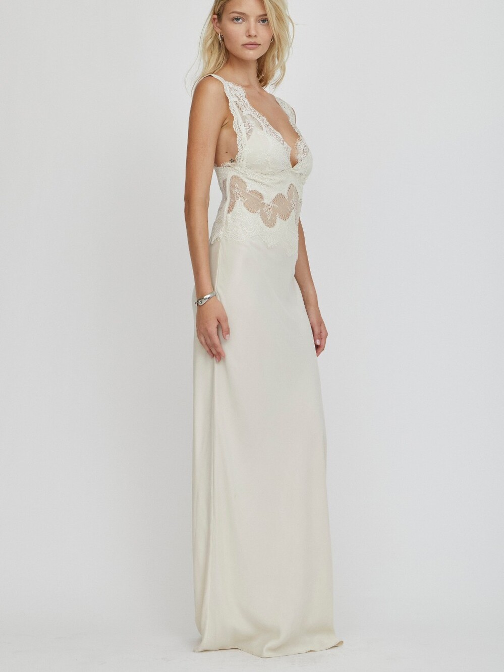 Third Form VISIONS LACE FLOOR LENGTH DRESS | Butter Cream - Picture 2 of 16